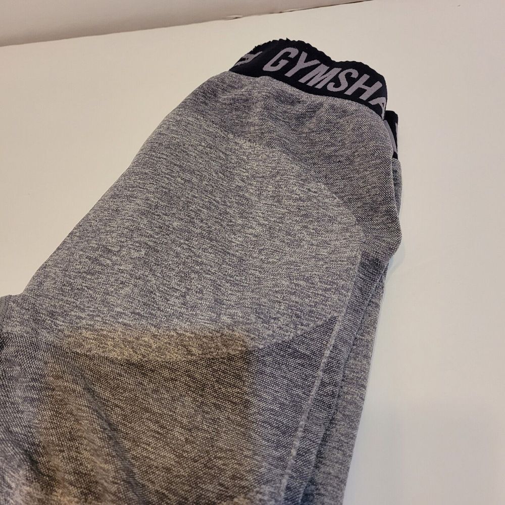 Gymshark Womens Flex Legging Size Small Dry Seamless Low Rise Logo Grey DarkBlue